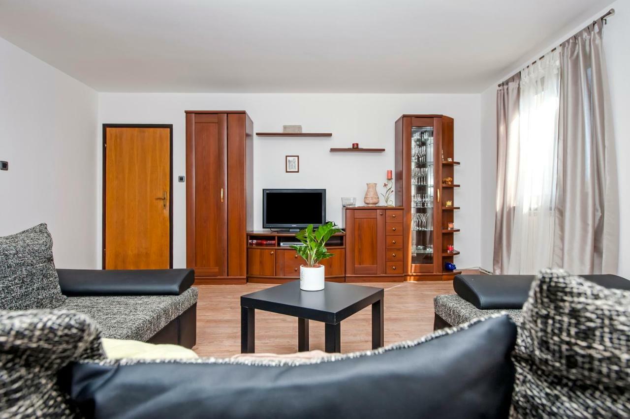 Apartment Nika Rovinj Extérieur photo