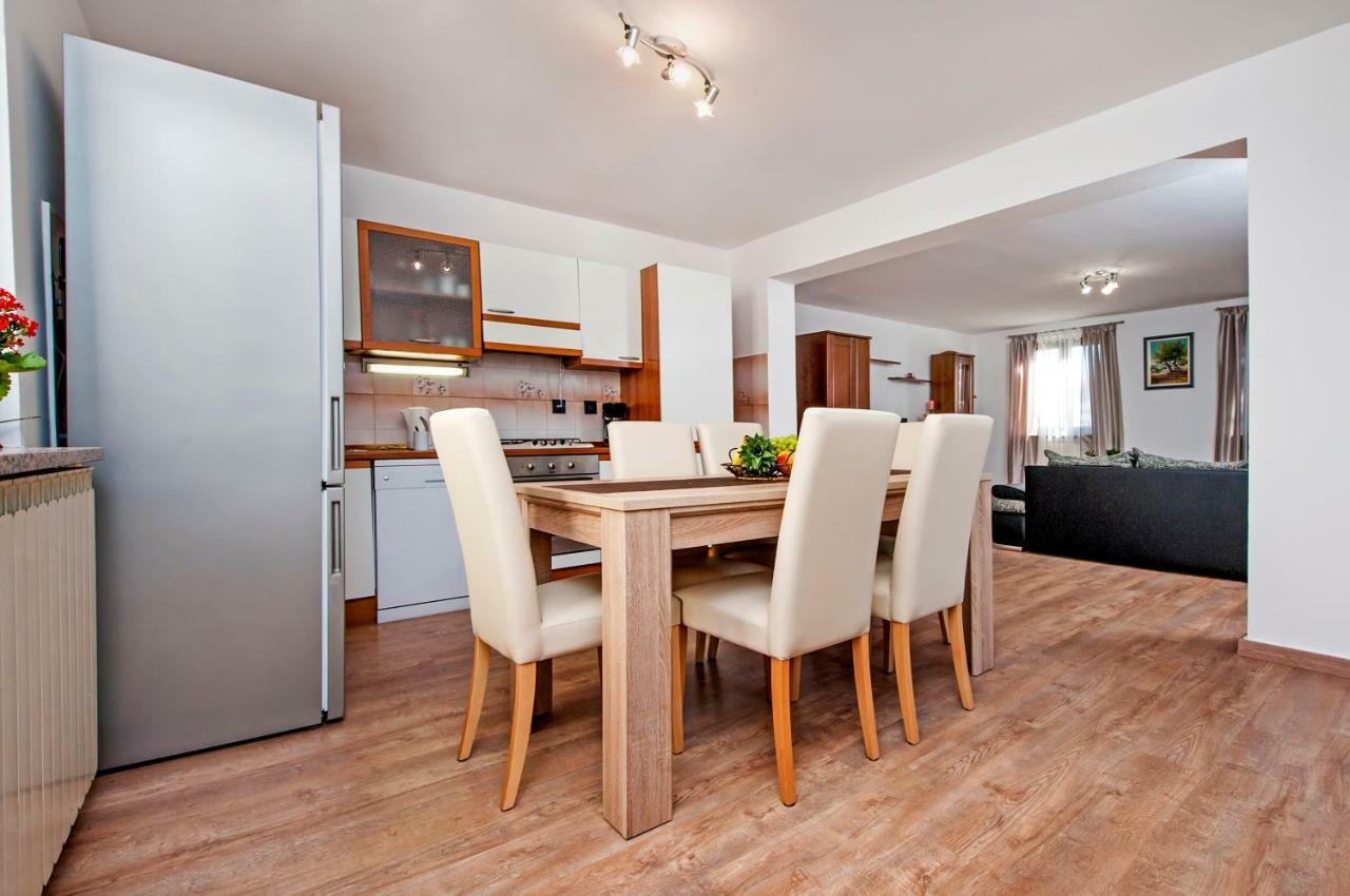 Apartment Nika Rovinj Extérieur photo